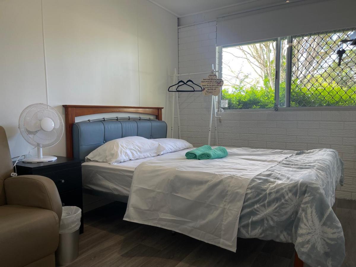 Yny Guest House Waterford ภายนอก รูปภาพ